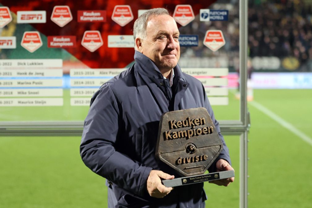 Dick Advocaat Beste Trainer Van Derde Periode In Keuken Kampioen Divisie Haaglanden Voetbal 4996